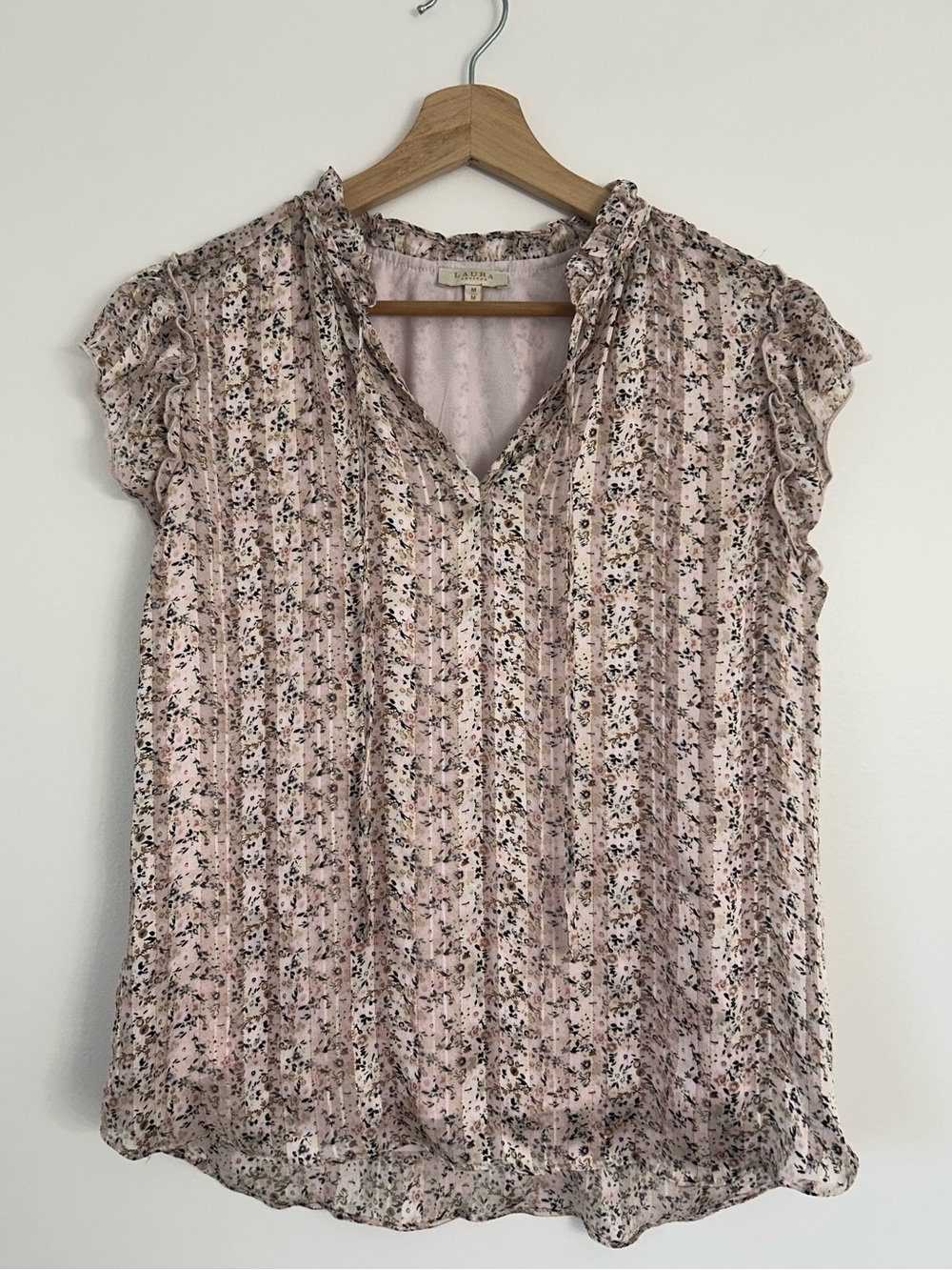 Laura Petites Light Pink Floral Ruffle Sleeve Blouse